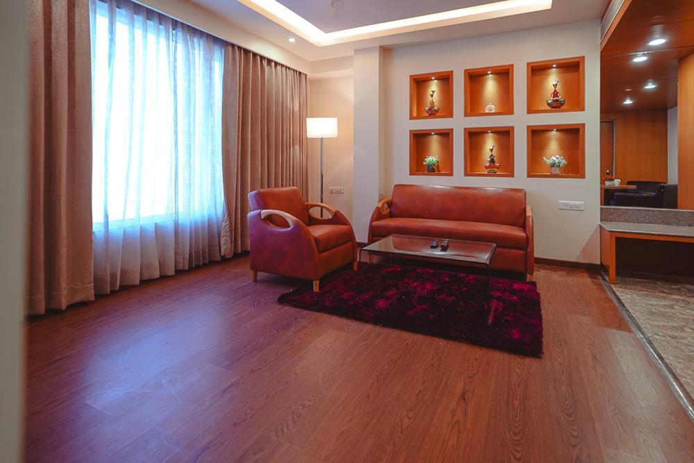 Ramee The Srinivas Palace 부지 외부 사진
